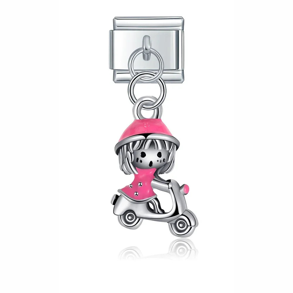 Charm Pendant Menina de Moto Prata
