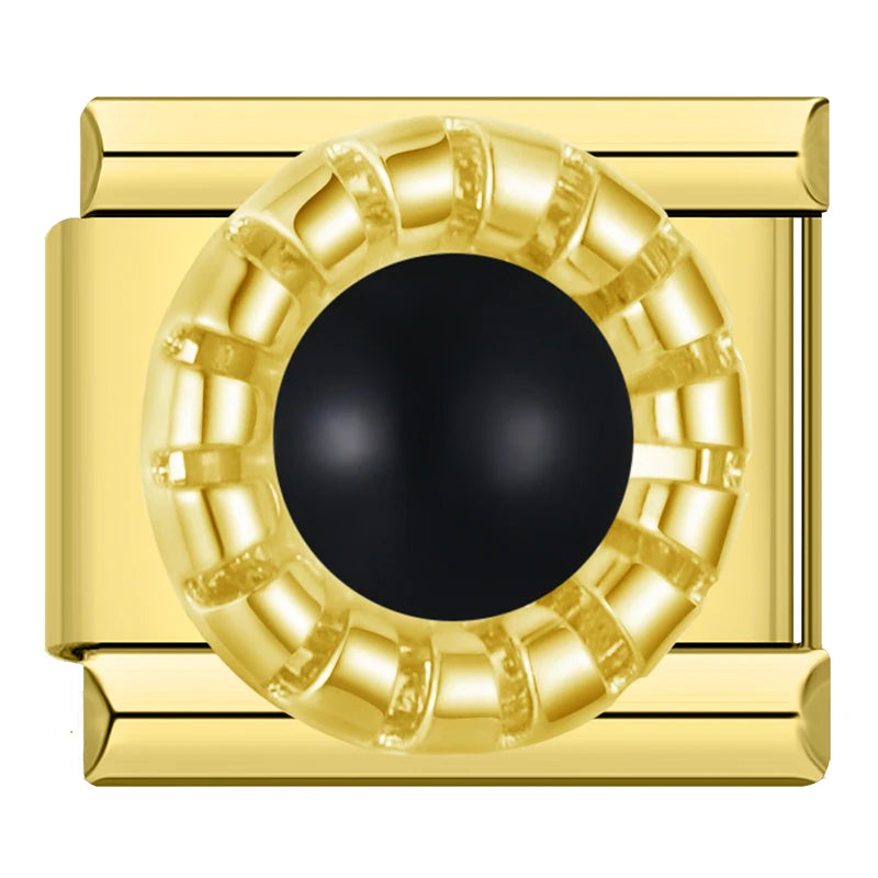 Charm Pedra Preta Luxo Gold